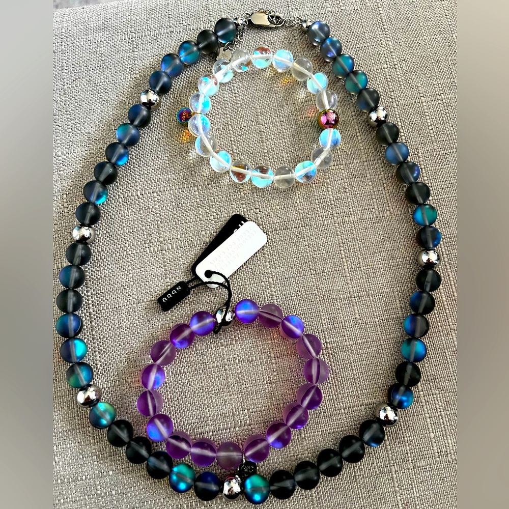 NOGU Bracelet and Necklace Set